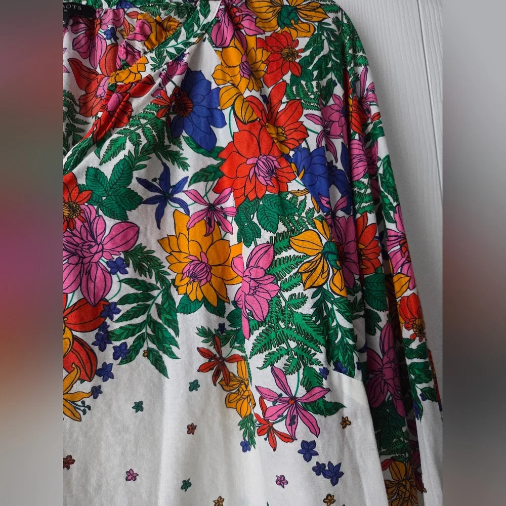 Talbots Blossful Floral Smocked Cuff Blouse Size LP - Picture 4 of 12